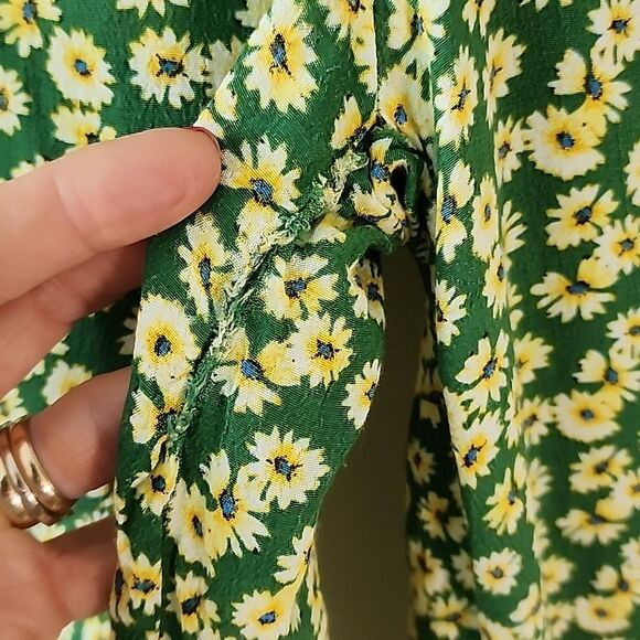 Zara Green Ditsy Floral Button Front Smocked Back Wide Leg Jumpsuit M (T20) - Picture 9 of 14